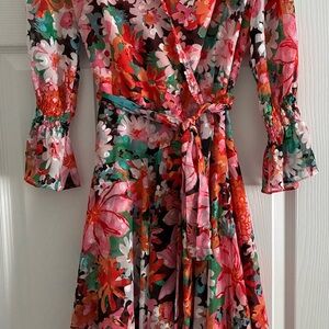 Tahari ASL Faux Wrap Midi Dress In a Pink Bouquet Floral Print Size 8P